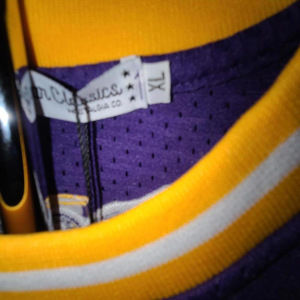 Kobe Bryant Mamba & Legend Basketball Jersey - Size XL - Picture 9 of 9